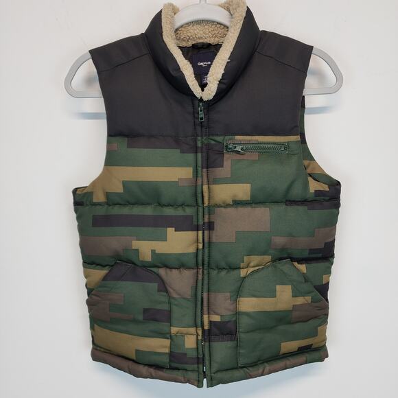 Gap Boys Camouflage Puffer Vest Size Medium 8-9 Full Zip Sherpa Neck Colorblock - Picture 1 of 9